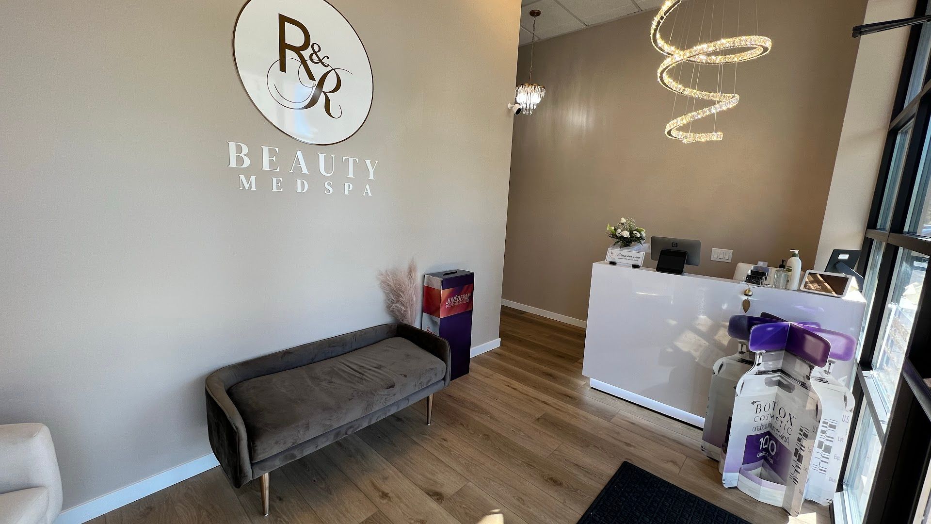 R & R Beauty Med Spa in Kent, WA