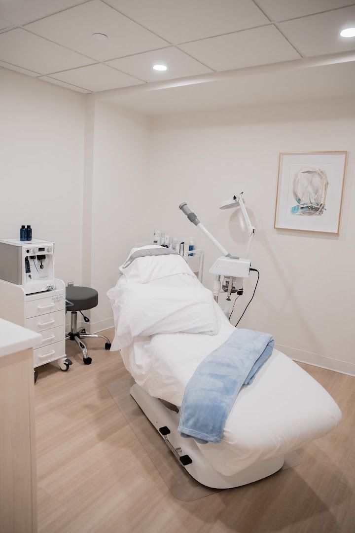 Pūr Skin Clinic - Kirkland in Kirkland, WA