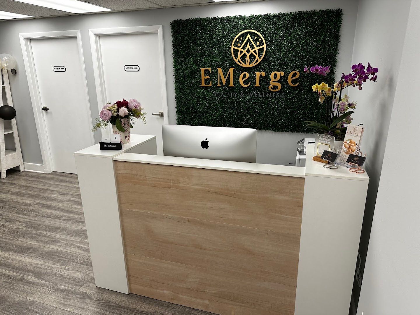 EMerge Beauty & Wellness in Chicago, IL