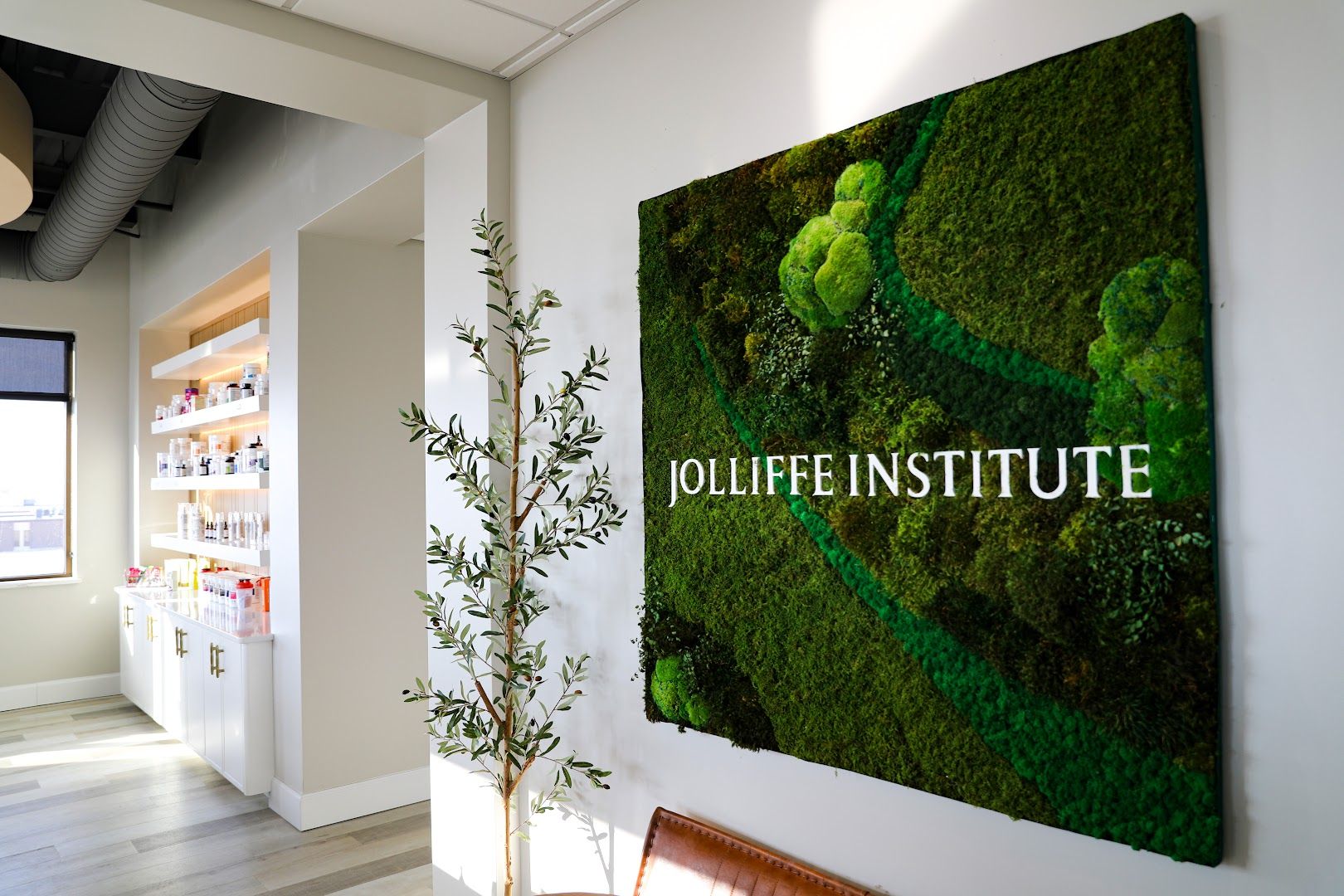 Jolliffe Institute of Restorative Medicine and Aesthetics in Bismarck, ND