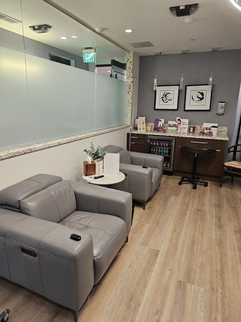 Robertson Wellness and Aesthetics in Beverly Hills, CA