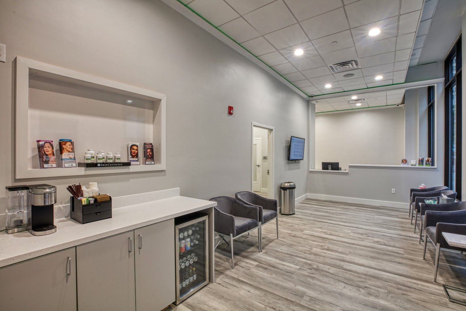 4Ever Young Anti Aging Solutions in Philadelphia, PA